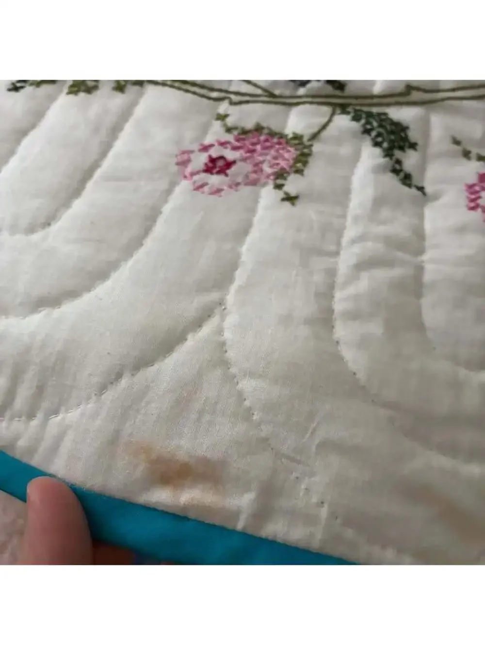 Vintage Hand Embroidered Cross Stitch Rose Quilt Queen 80x96 Floral Bedding